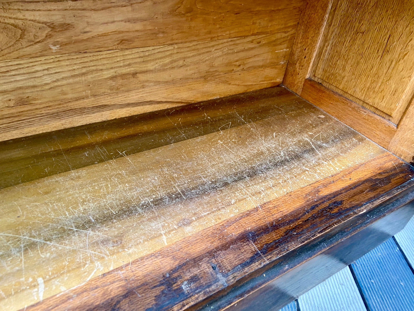 ドロワーキャビネット