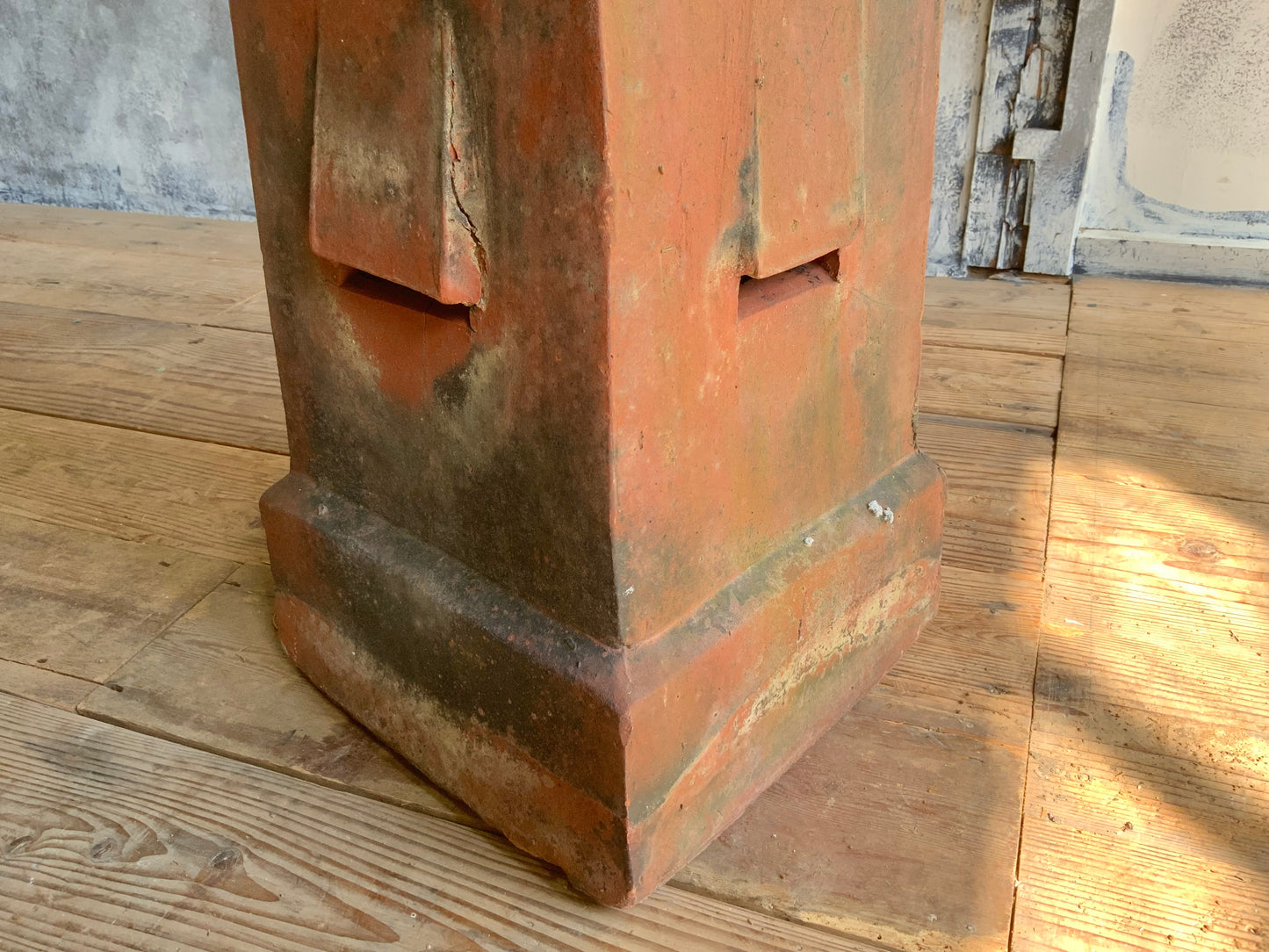 チムニーポット　№8