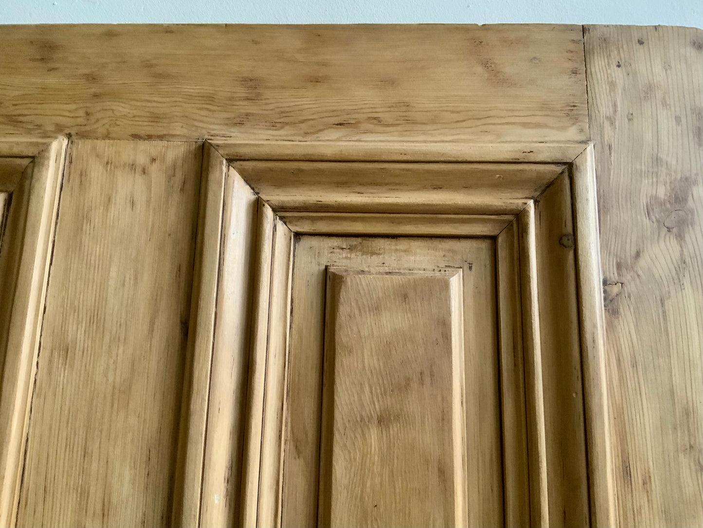 オールドパインドア