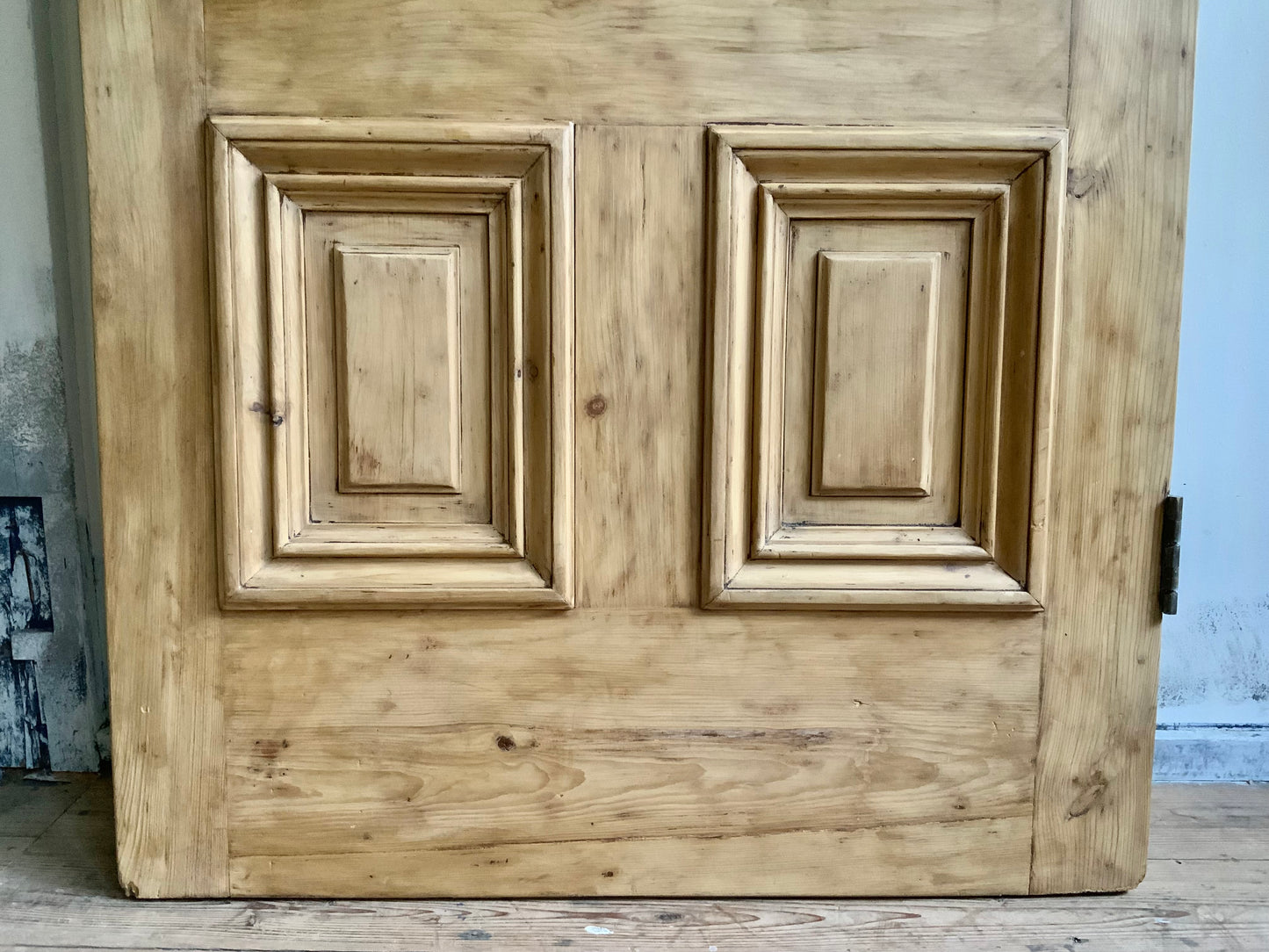 オールドパインドア