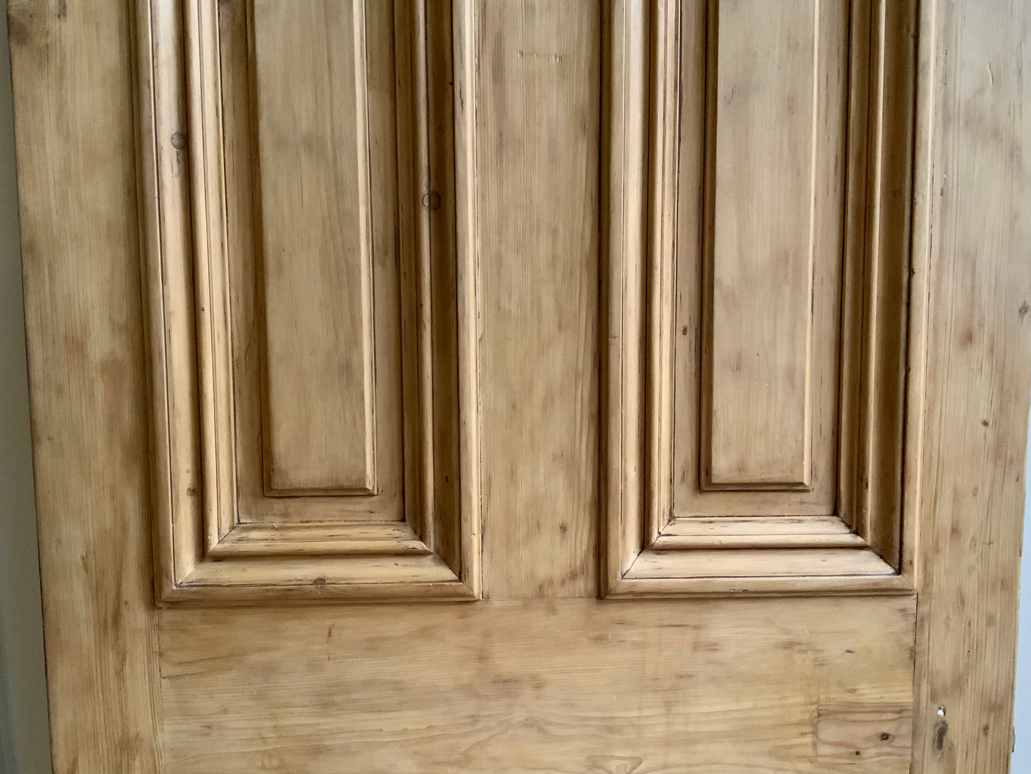 オールドパインドア