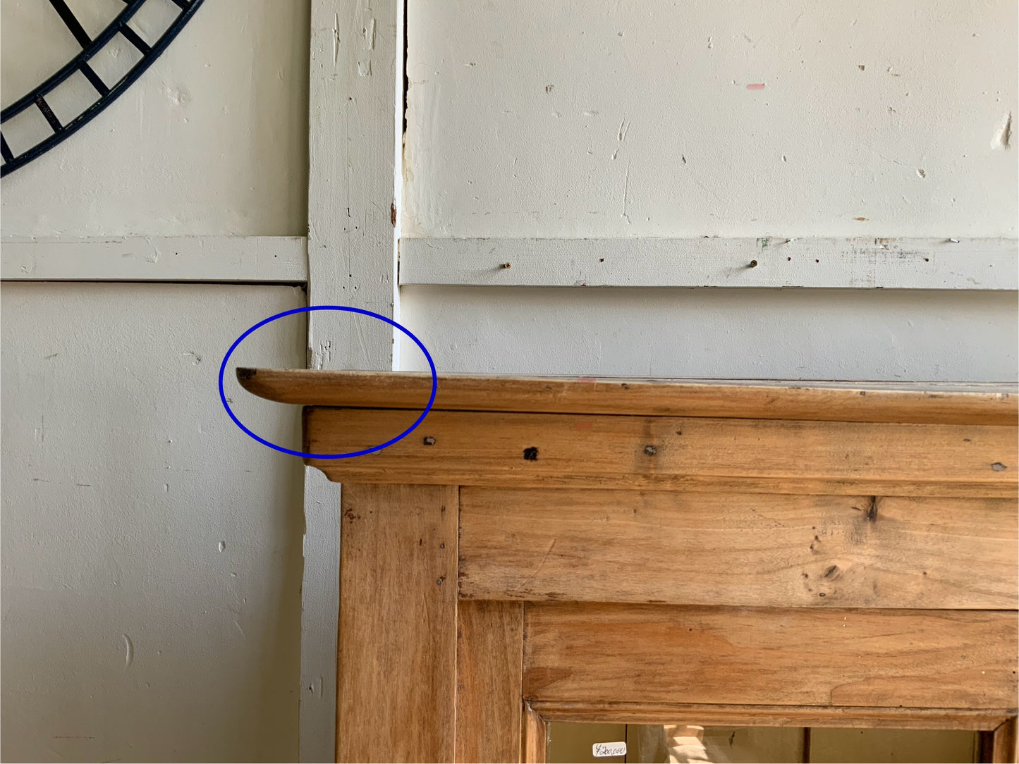 オールドパインガラスキャビネット