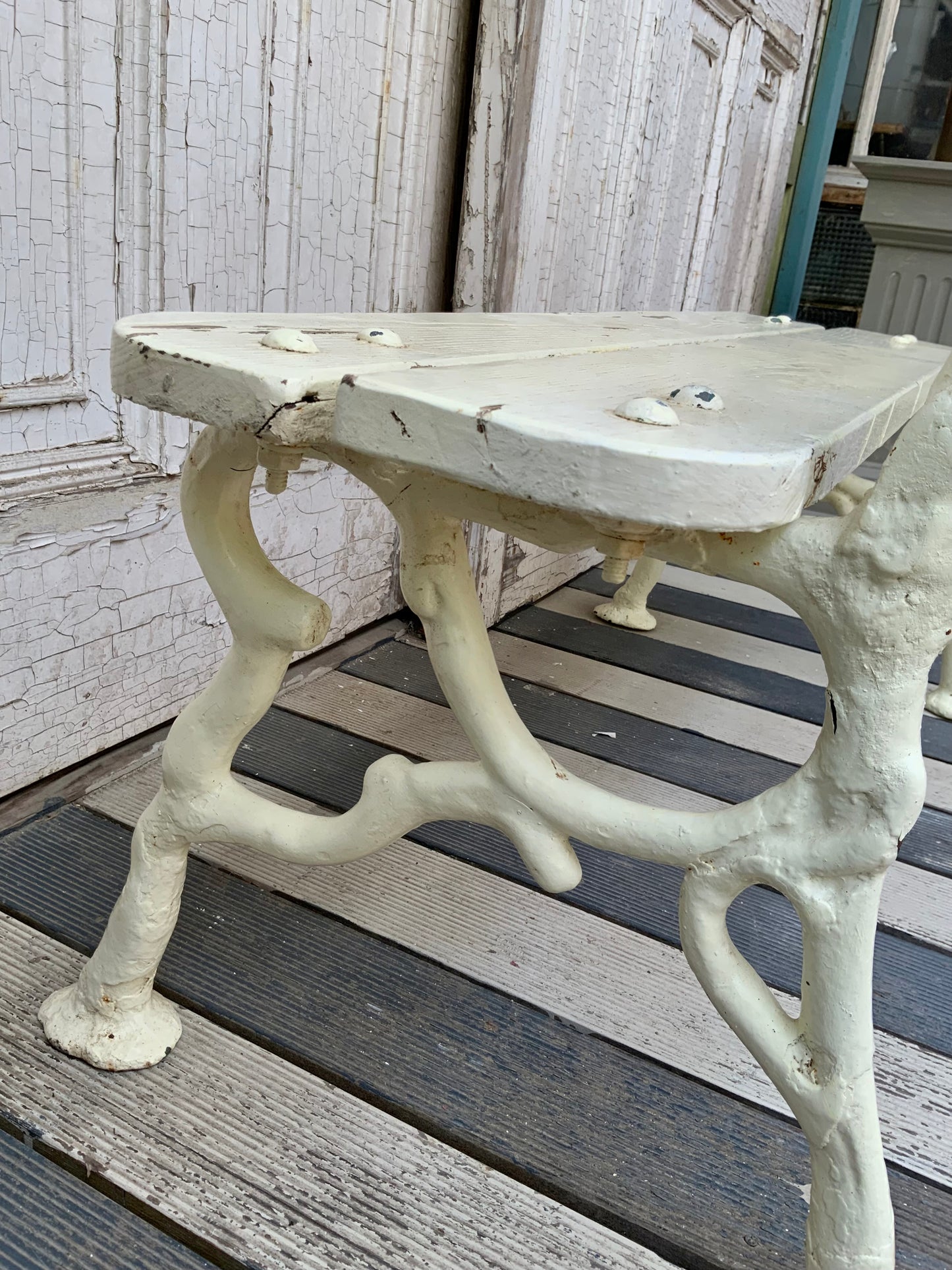 ビクトリアン アイアンベンチ