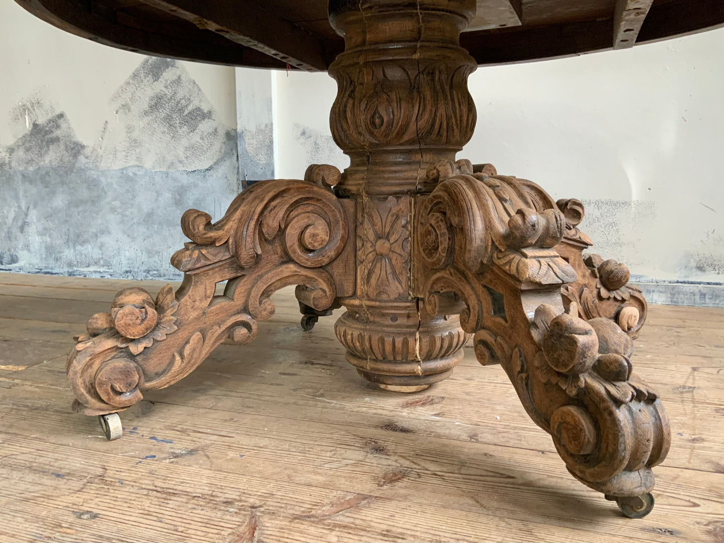 オーバルテーブル