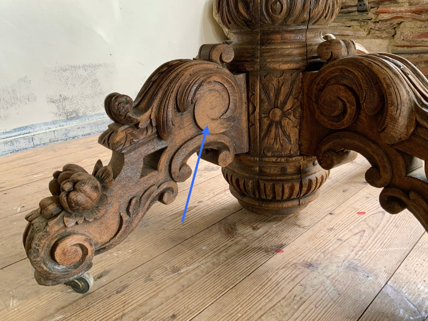 オーバルテーブル