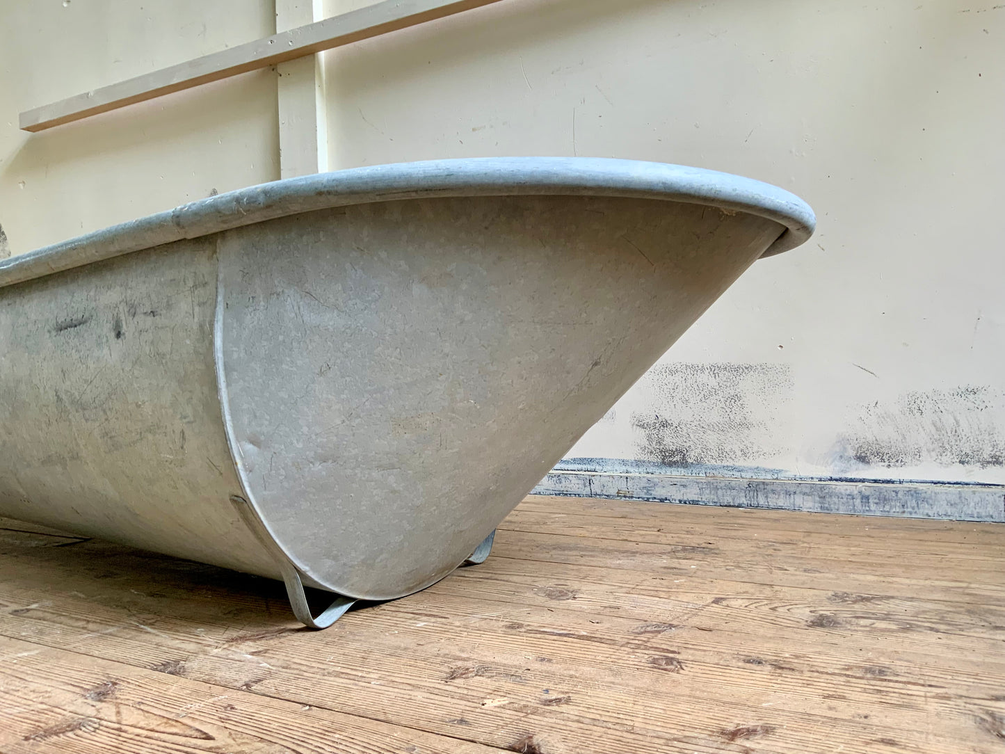 Bigバスタブ　ブリキ