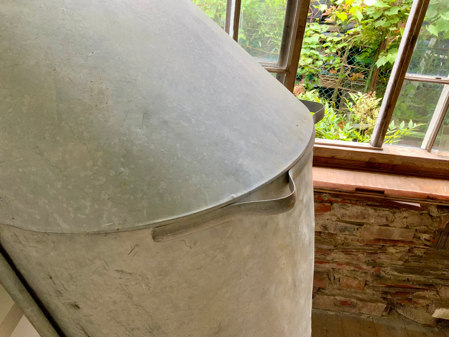 Bigバスタブ　ブリキ