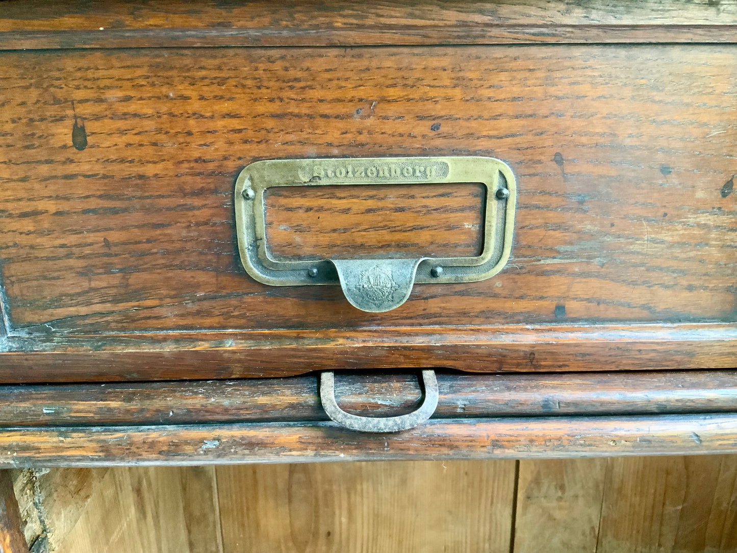 ファイリングキャビネット   by stolzenberg