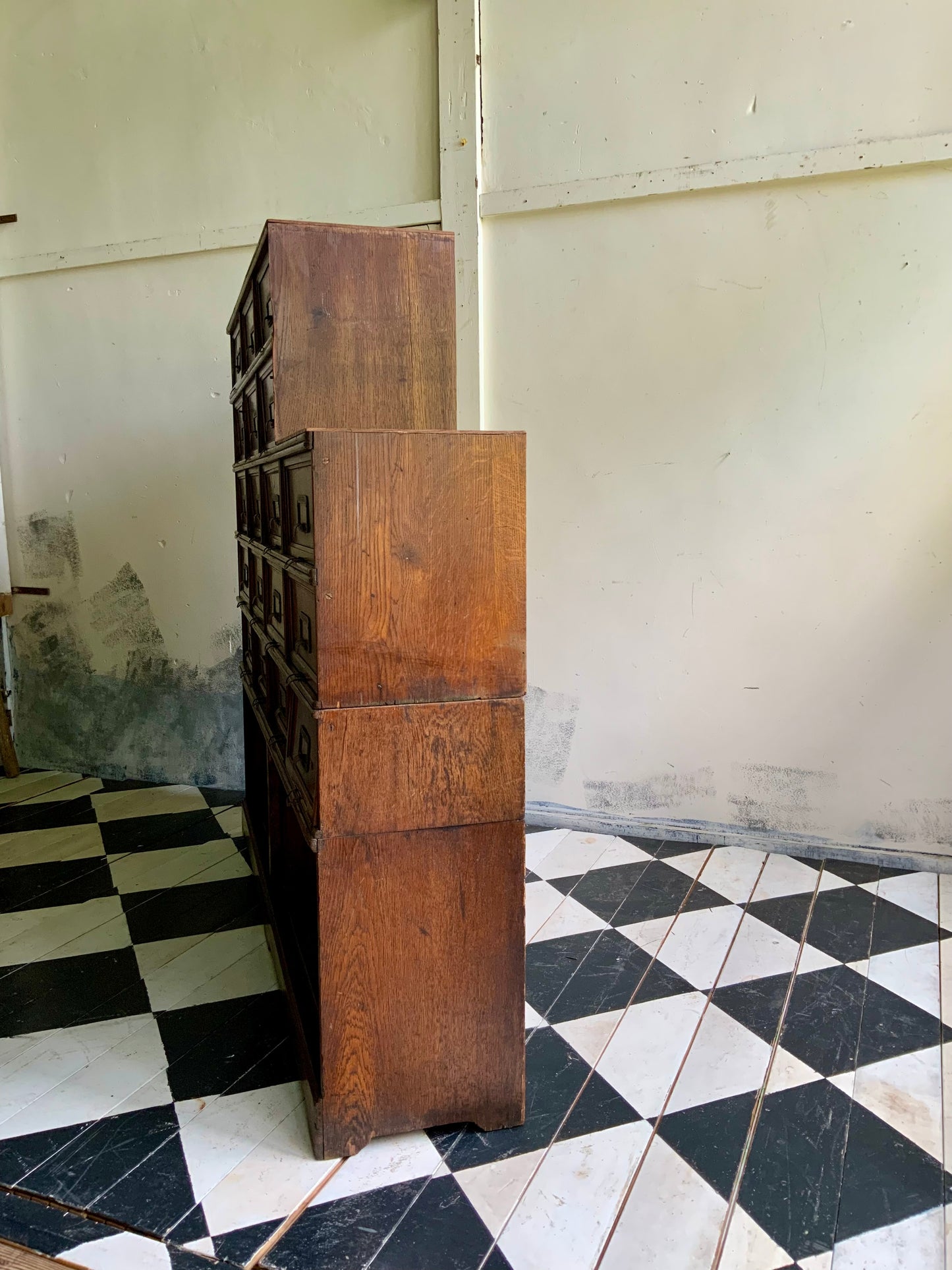 ファイリングキャビネット   by stolzenberg