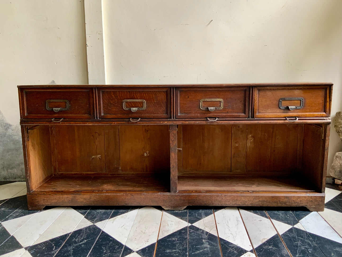 ファイリングキャビネット   by stolzenberg