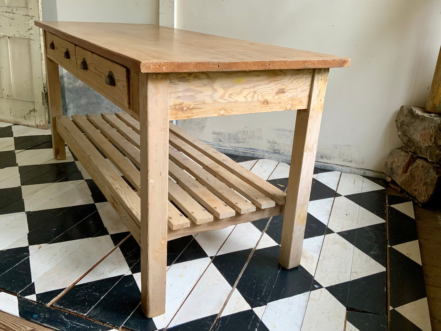 オールドパイン　キッチンテーブル