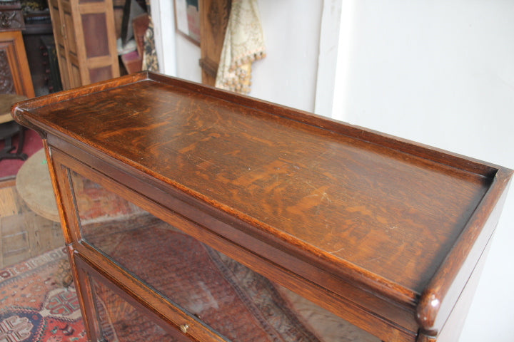 スタッキングブックケース