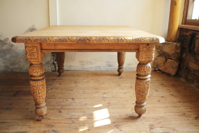 オーク　ダイニングテーブル